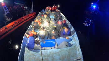 Coast Guard stops boat carrying 21 illegal immigrants heading toward San Diego