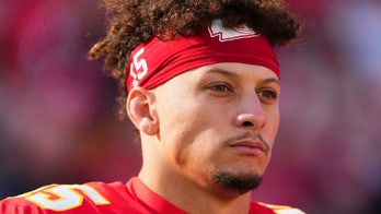 Patrick Mahomes' grandfather in hospice just days before Chiefs' AFC title game vs. Bills, his mother says