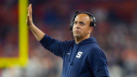 Penn State James Franklin arremete contra Notre Dame antes del partido de la CFP: "Todo el mundo debería estar en una conferencia".