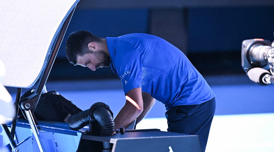 Novak Djokovic booed after retiring from Australian Open semifinal