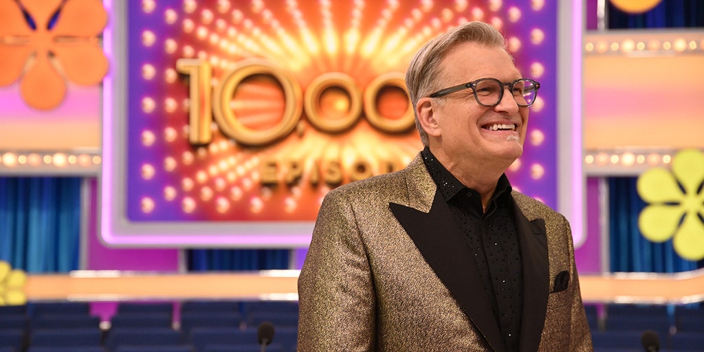 Drew Carey didn't want to ruin 'The Price is Right' after Bob Barker left  show | Fox News
