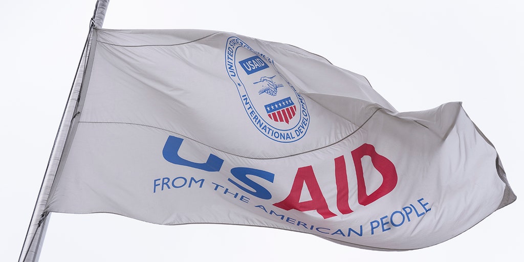 Trump's Reforms Threaten USAID's Future as Agency Faces Bipartisan Criticism