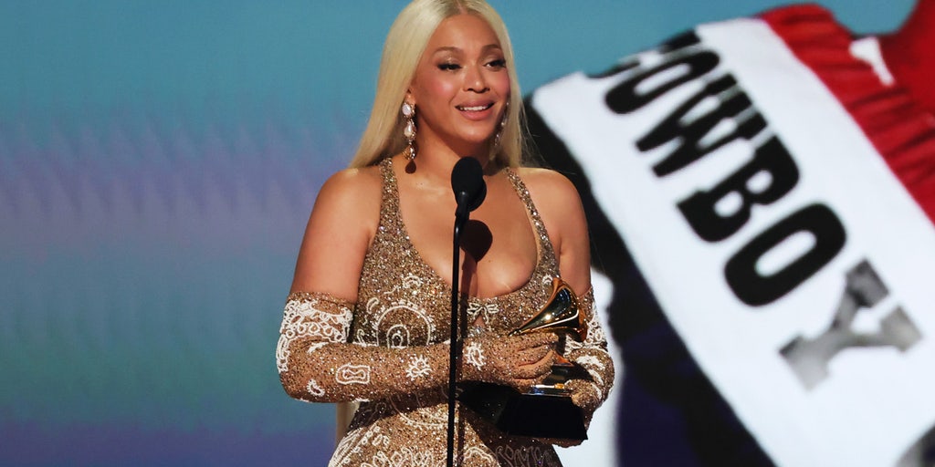Beyonc honors first responders in Grammys speech for album of the year win Beyonc honors first responders in Grammys speech for album of the year win