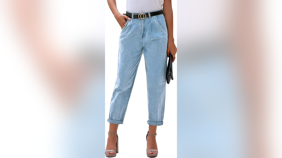 These paper bag jeans feature a high-set cinched waistline with a figure-flattering, ruched effect.