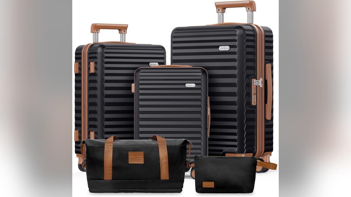 All the luggage you need in one set. 