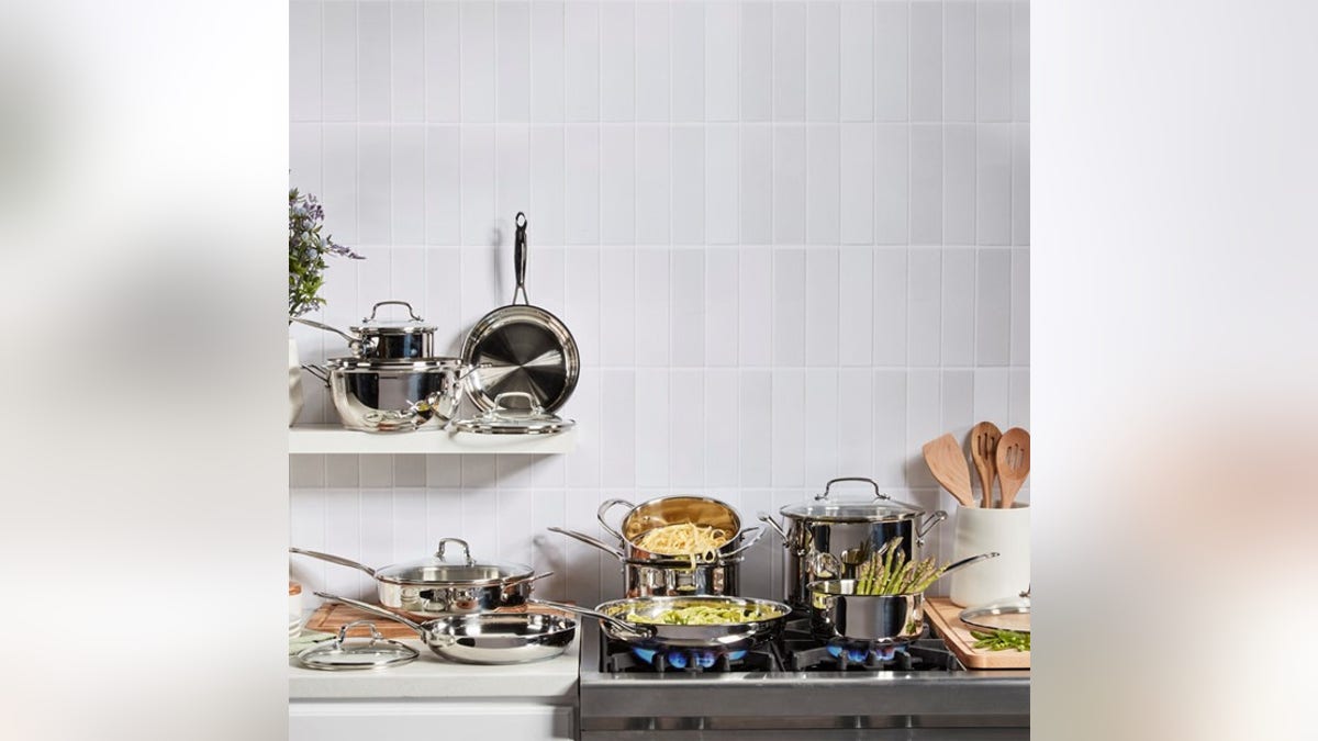 Get a whole new cookware set for less. 