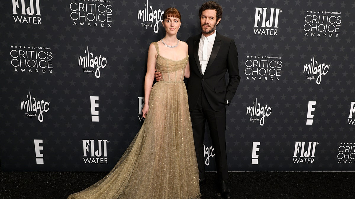 Adam Brody and Leighton Meester on the red carpet.