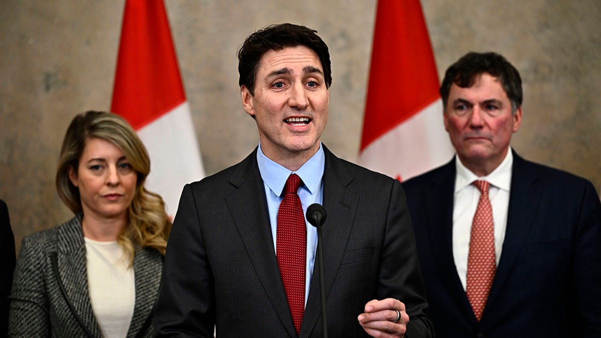 Trudeau reacts to us tariffs