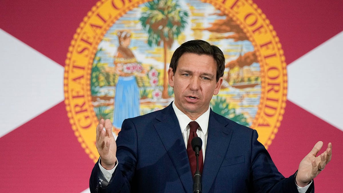 Desantis press conference