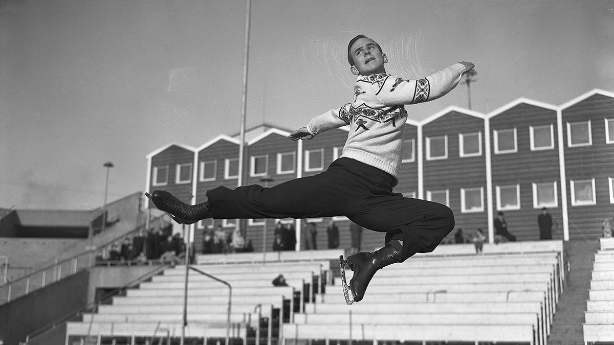 Dick Button skating