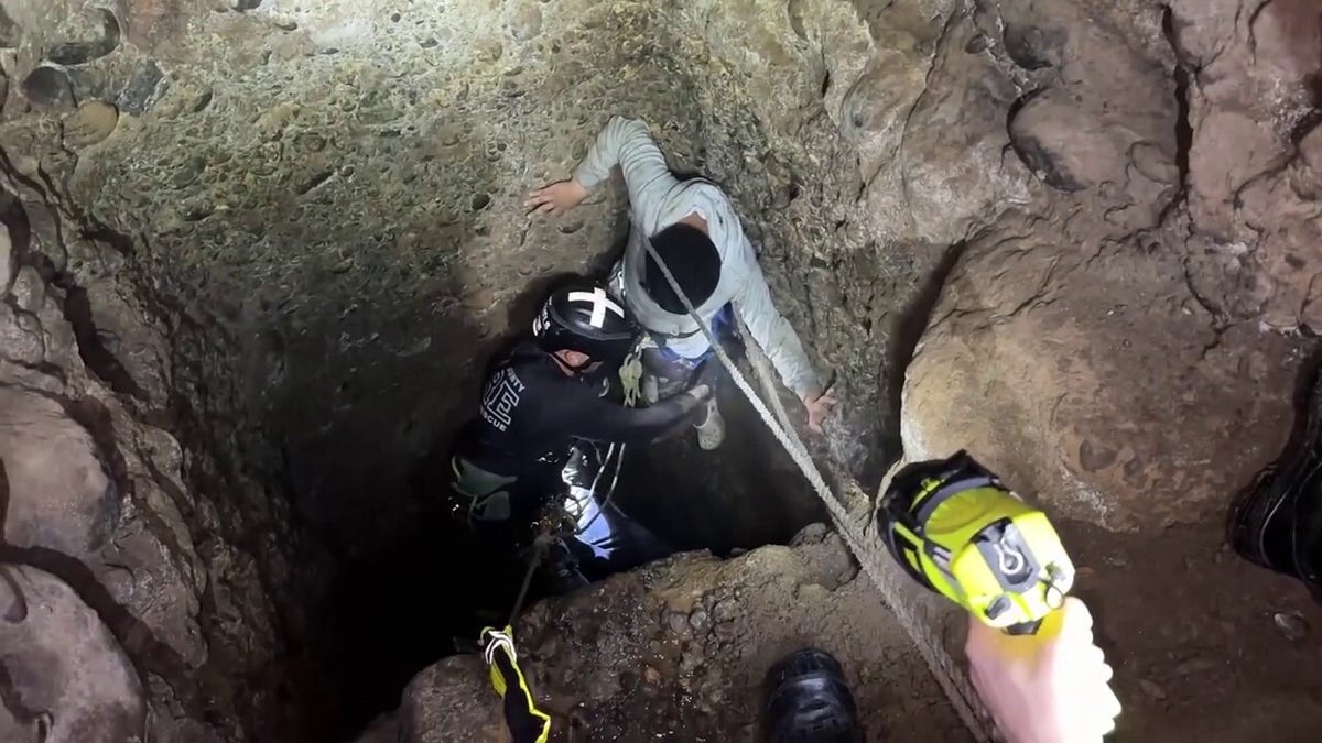 Teenager rescued from California mineshaft