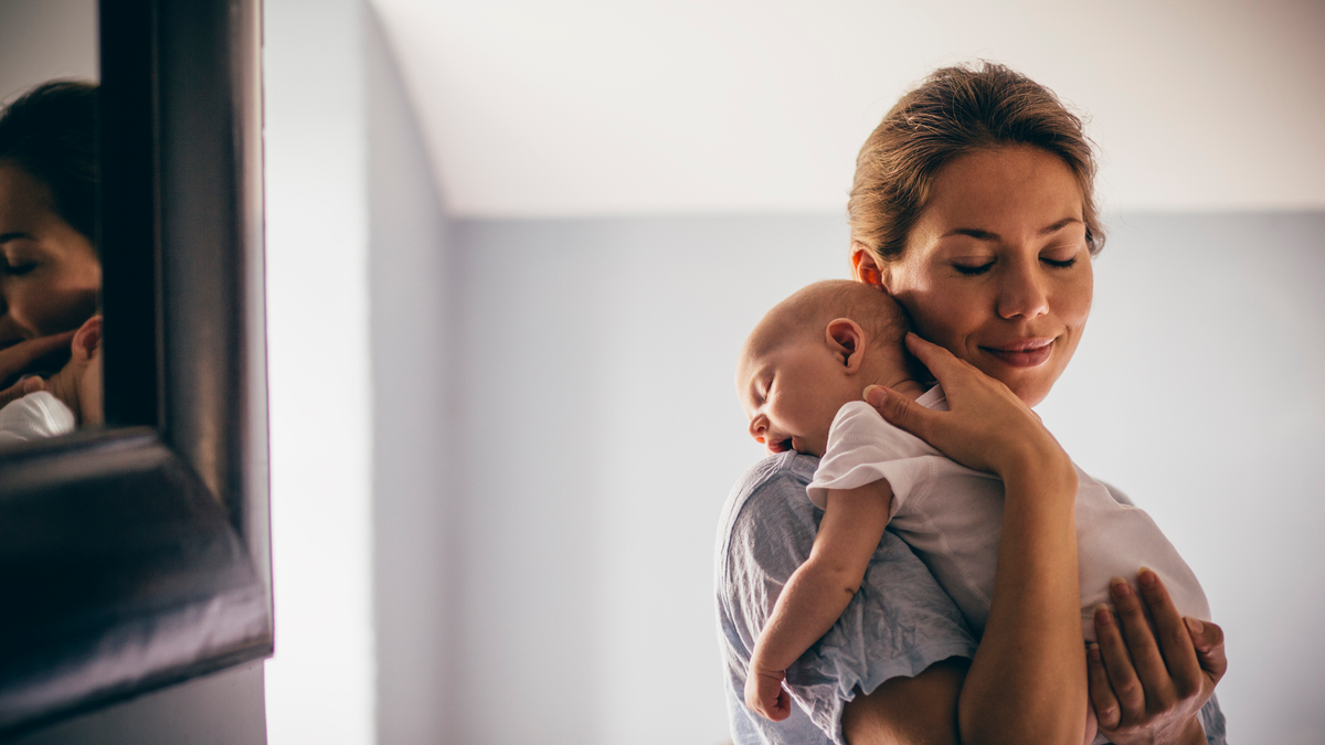 Take care of the new mom too, with these essentials.