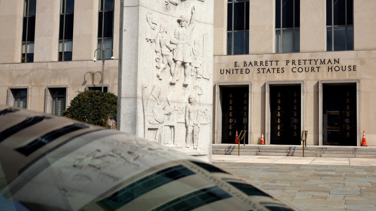 DC courthouse