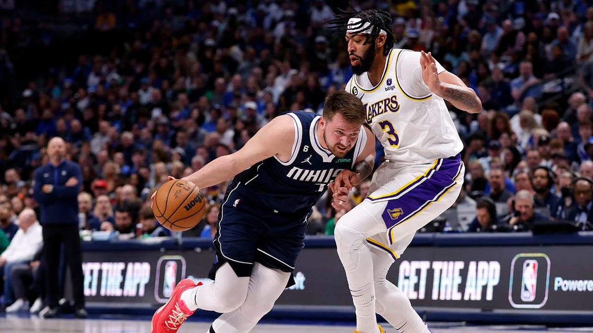 Luka Doncic y Anthony Davis