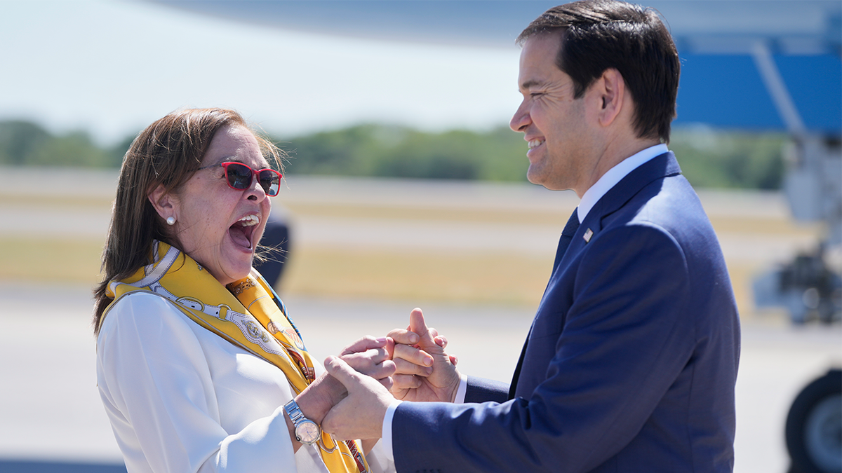 El Salvador's Foreign Minister Alexandra Hill Tinoco welcomes US Secretary of State Marco Rubio