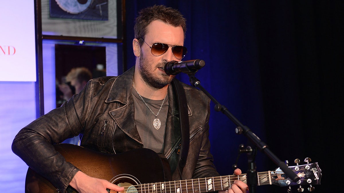 Eric Church singing