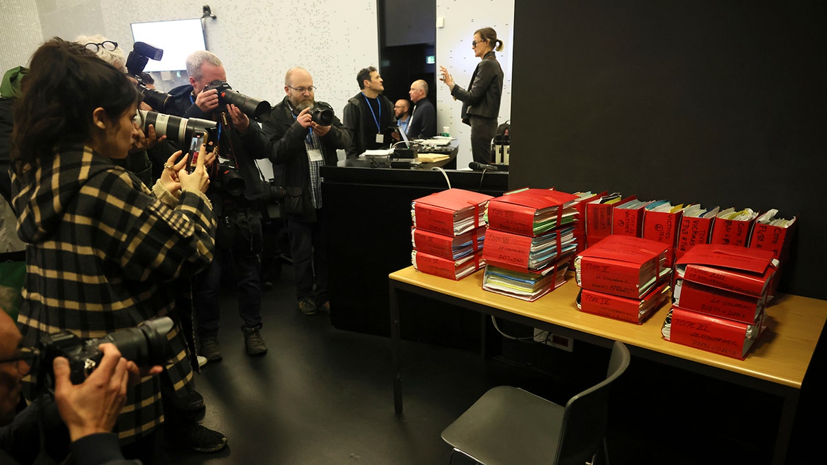 files in the Vannes courthouse