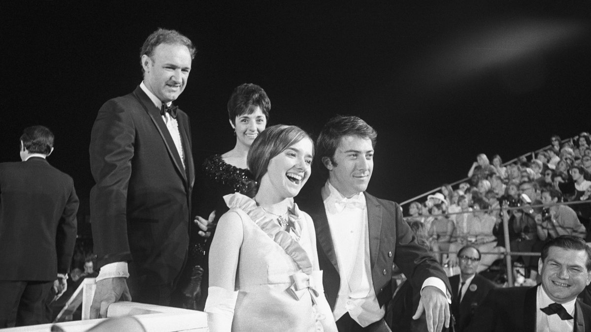 Gene Hackman and Dustin Hoffman attend the Oscars with dates