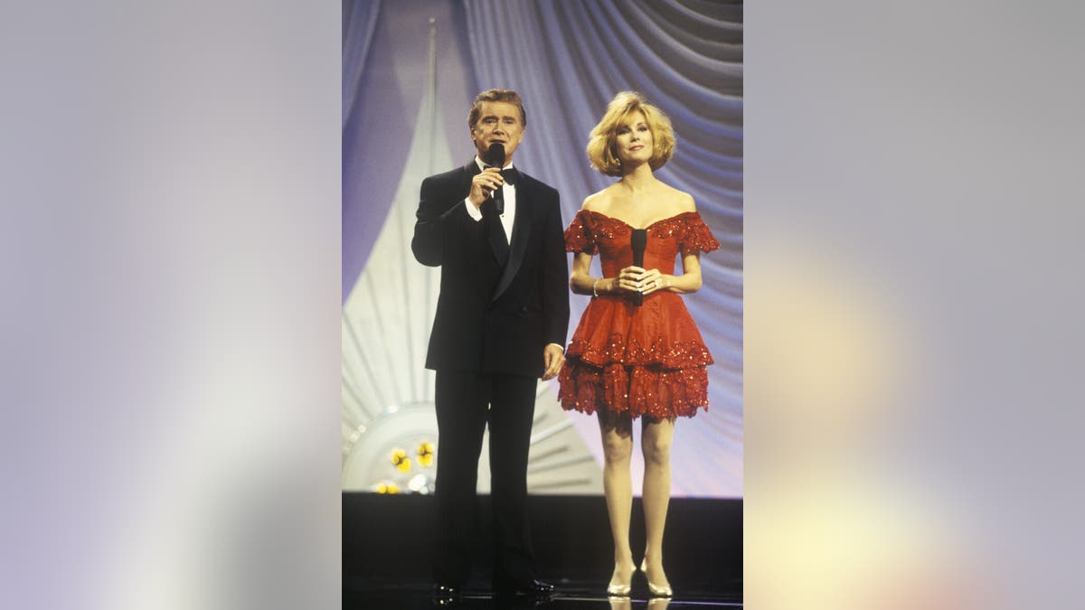 regis philbin and kathie lee gifford hosting the 1993 miss america pageant