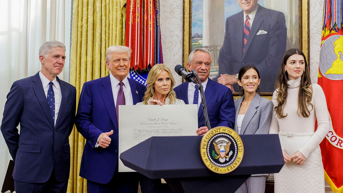 RFK Jr with family and president trump