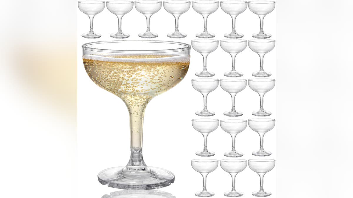 Drink like the stars in a classic coupe glass.