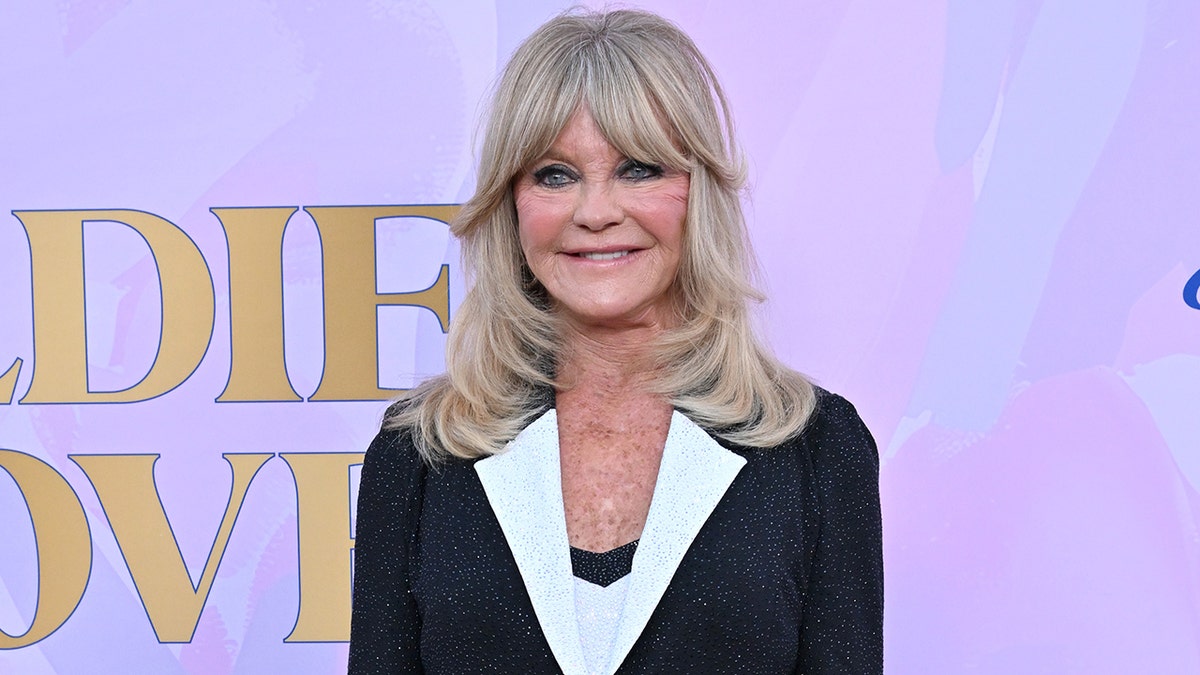 Goldie Hawn on the red carpet at the Goldie Hawn Foundation Celebrates 20th Anniversary Of MindUP Gala