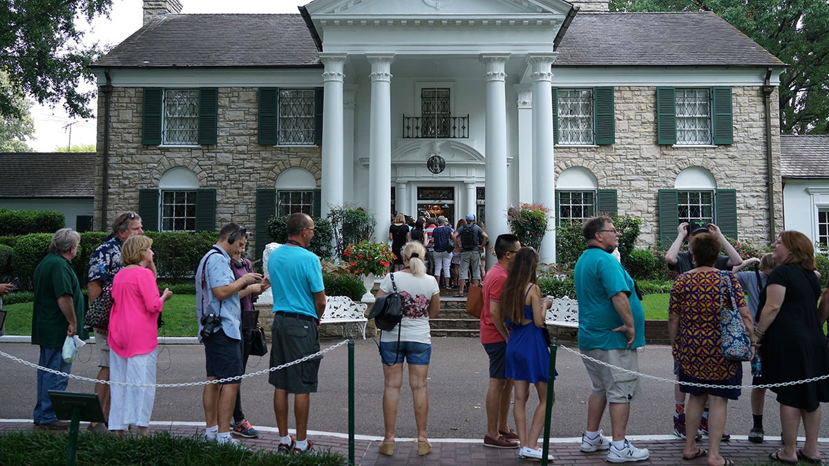 Graceland mansion visitors