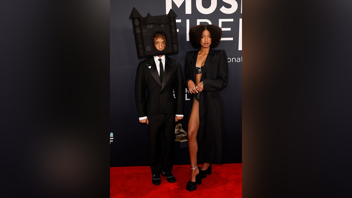 Jayden and Willow Smith walked the red carpet at the 2025 Grammy Awards together, with Willow showing some skin, and Jayden wearing a unique headpiece.