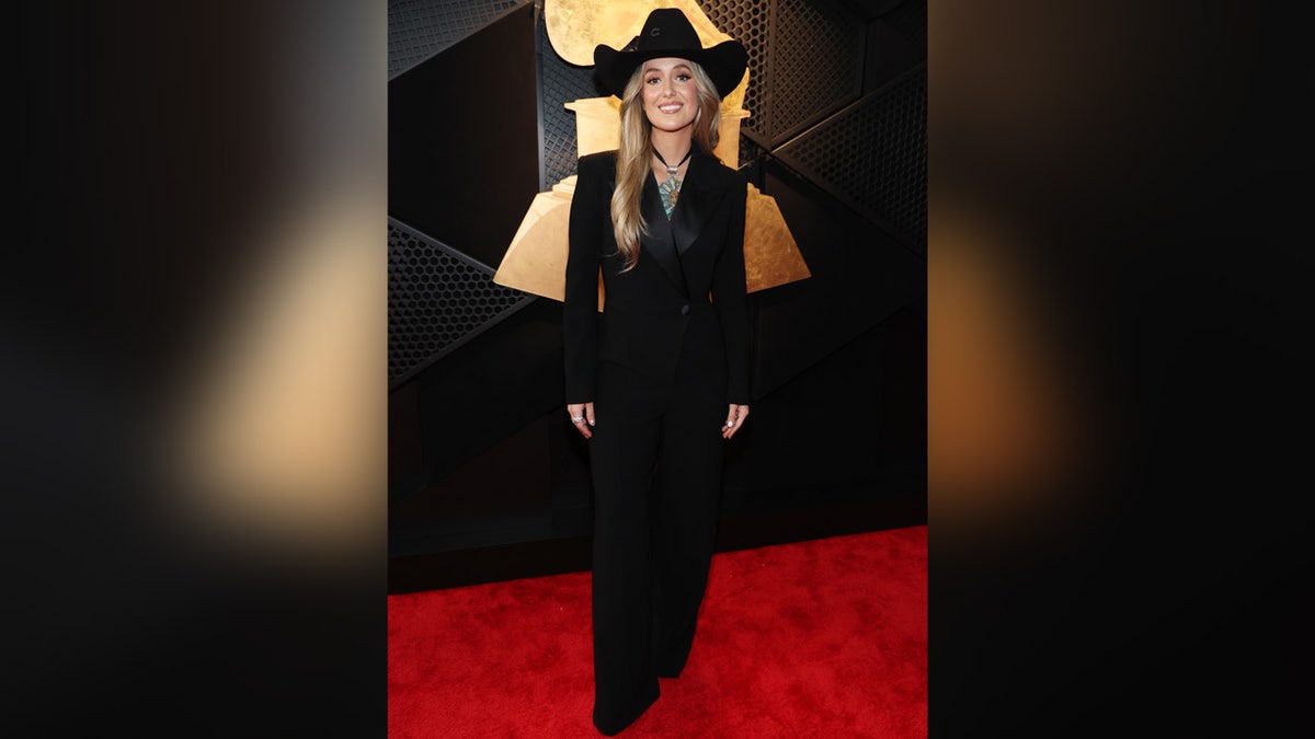 Country star Lainey Wilson sports all-black ensemble at Grammys.