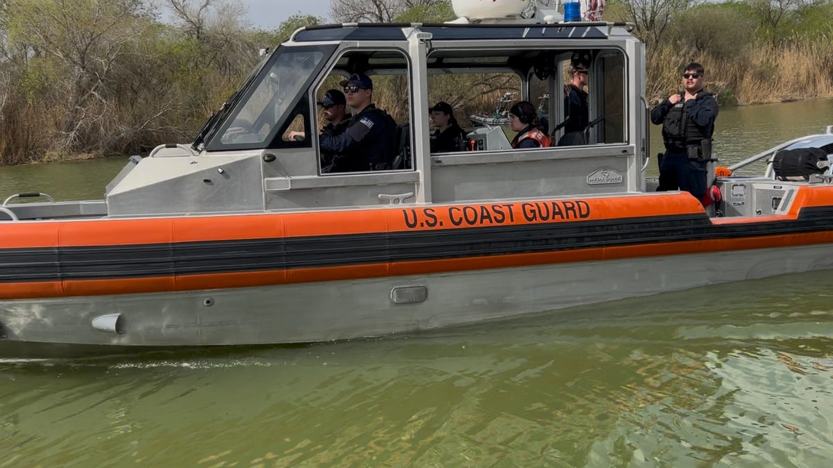 US Coast Guard full of crew patrols in Rio Grande