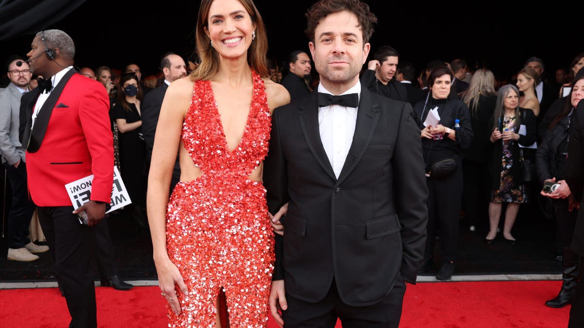 Mandy Moore and husband Taylor Goldsmith