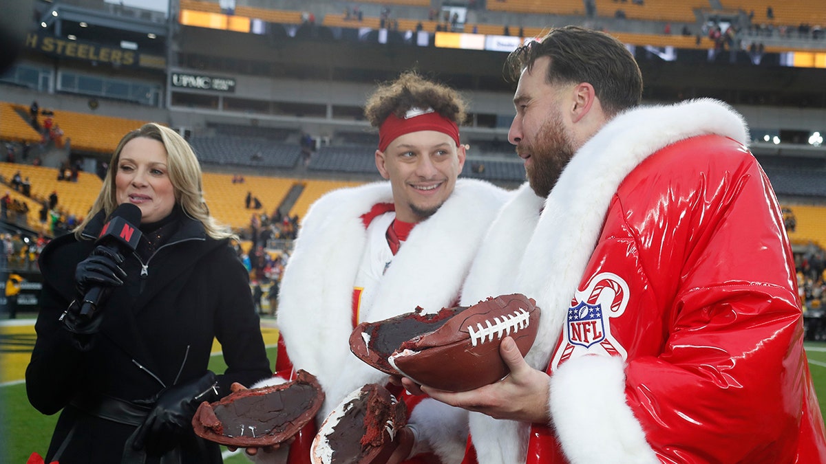 Patrick Mahomes and Travis Kelce on Christmas Day