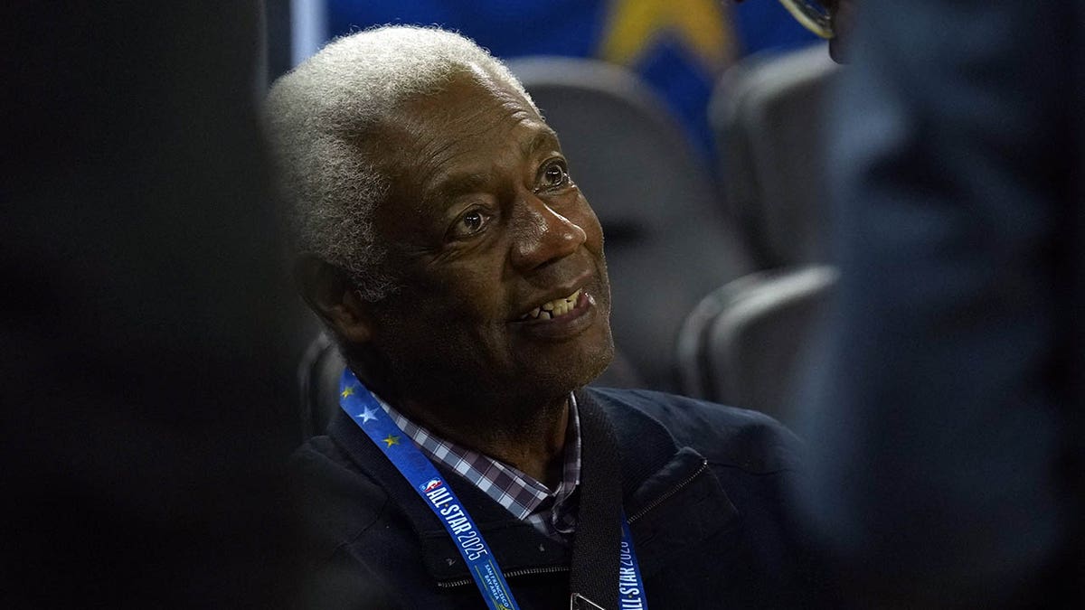 Oscar Robertson em fevereiro de 2025