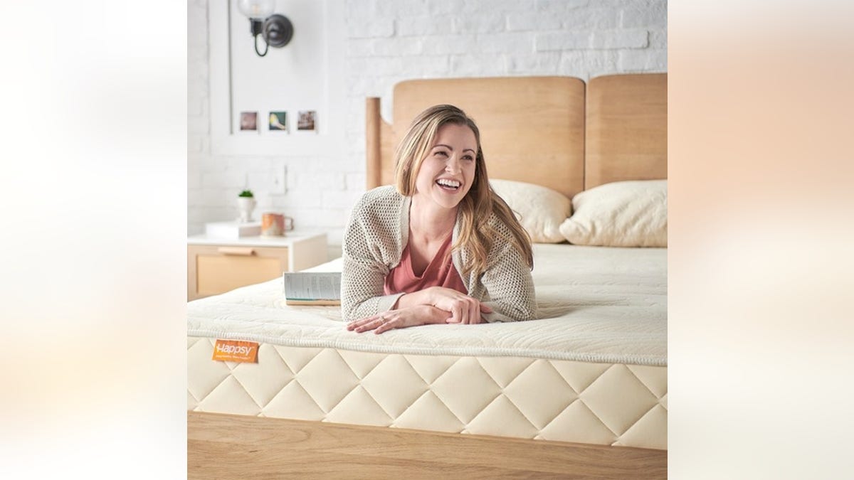 This mattress is free from harmful chemicals. 