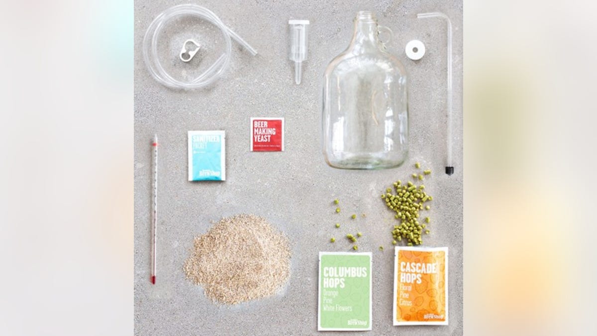 A kit with everything you need to make an IPA. 