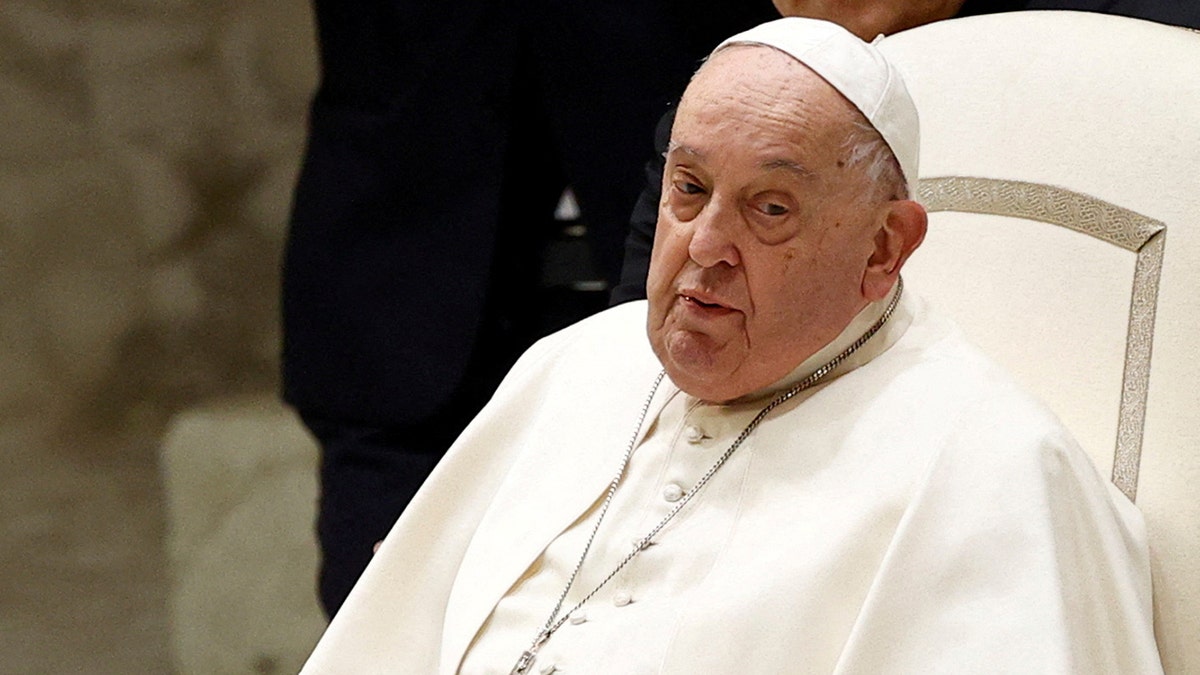 FileToto: Pope Francis holds the audience with anniversary expressions in the Vatican.