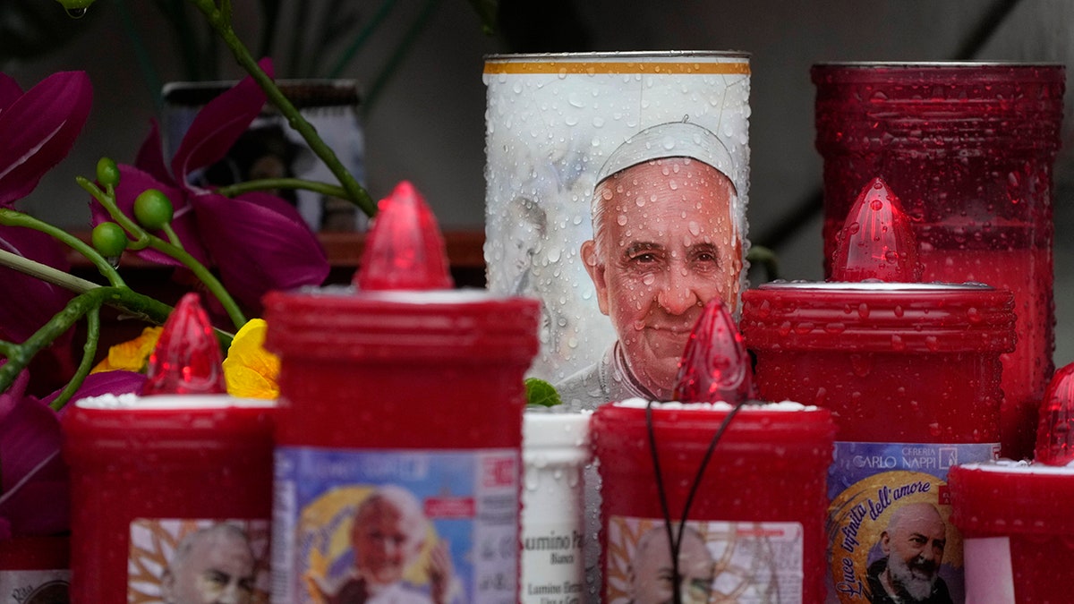 Velas del Papa Francisco