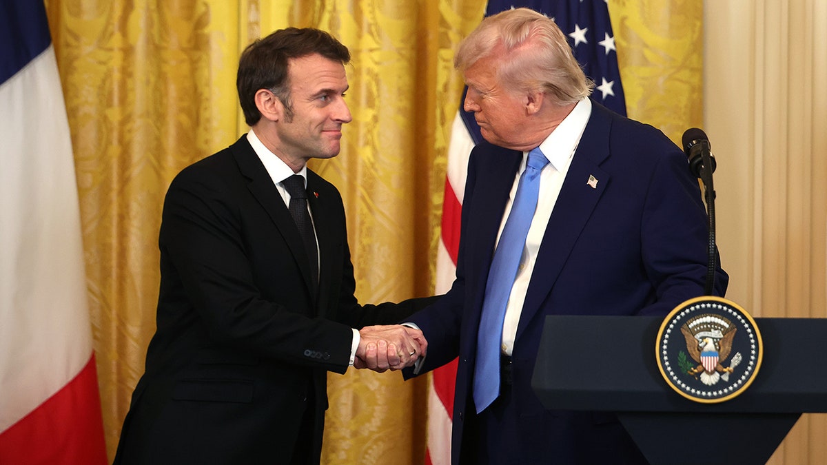 Macron trifft sich mit Trump am Jahrestag des Kriegskrieges der Ukraine