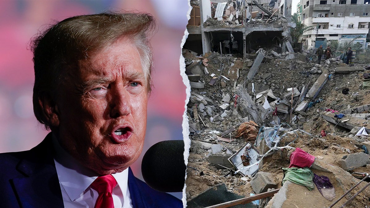 Donald Trump ve el lado derecho al lado de la foto de las ruinas en Gaza.