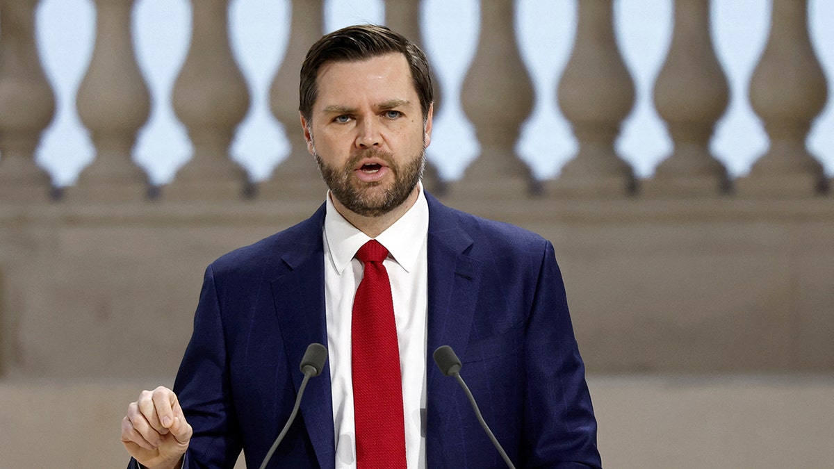 Vice President JD Vance delivers a letter during the plenary session of the AI ​​in Grand Palais in Paris on February 11, 2025.