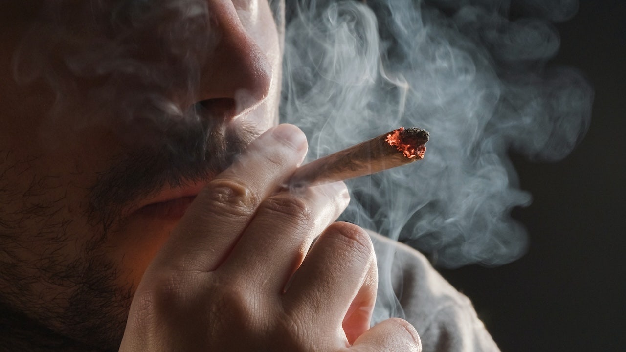 cigarettes pakistan Buy Gold Flake Cigarettes Online in Pakistan cigarettes pakistan Buy Gold Flake Cigarettes Online in Pakistan