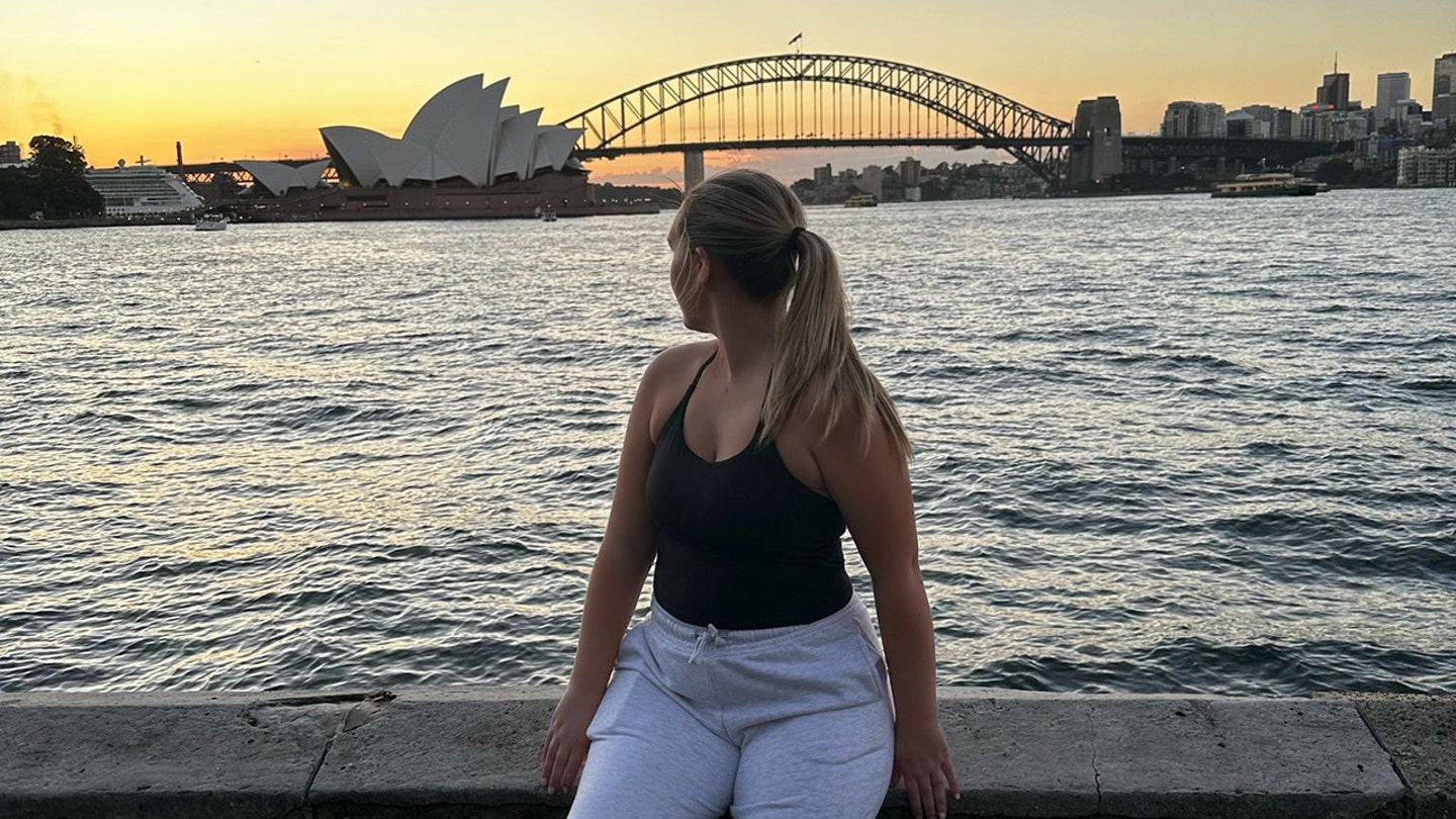 girl visits australaia on mini vacation