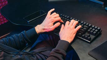 How cyberscams are draining Americans wallets by the billions - Fox News