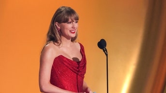 Taylor Swift leaves Grammys with no awards following record-breaking year - Fox News