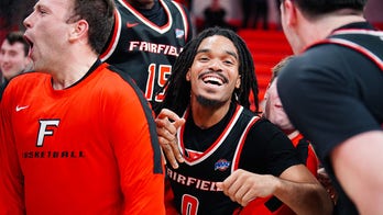 Fairfield's Deon Perry nails incredible 70-foot game-winning shot to beat rival Marist