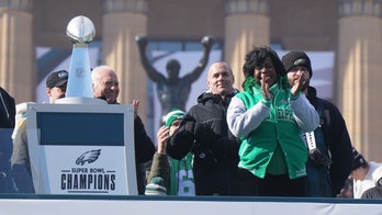 Philadelphia mayor jeered by Eagles fans during Super Bowl parade speech: 'Wrap it up!'