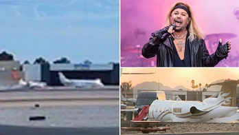 Video shows speeding jet owned by M?tley Crüe's Vince Neil plow into parked plane