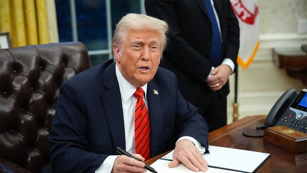 Trump signs executive order officially renaming artificial intelligence to ‘Super Intelligence’