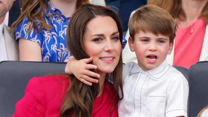 Kate Middleton announces she has completed chemotherapy treatment