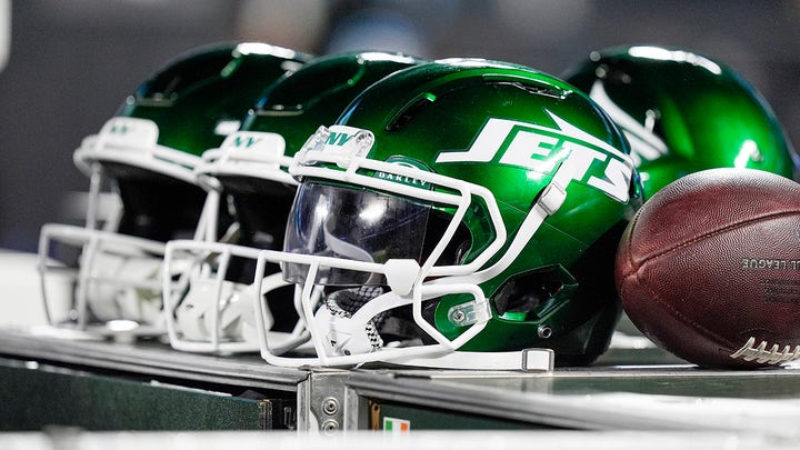 Jets officially splitting with Aaron Rodgers after two seasons | The Facility
